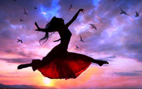 ws_Woman_Free_Flying_Sunset_Birds_1680x1050