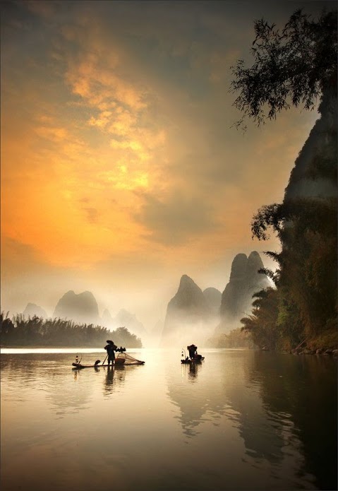 MORNING-MYST-FISHING